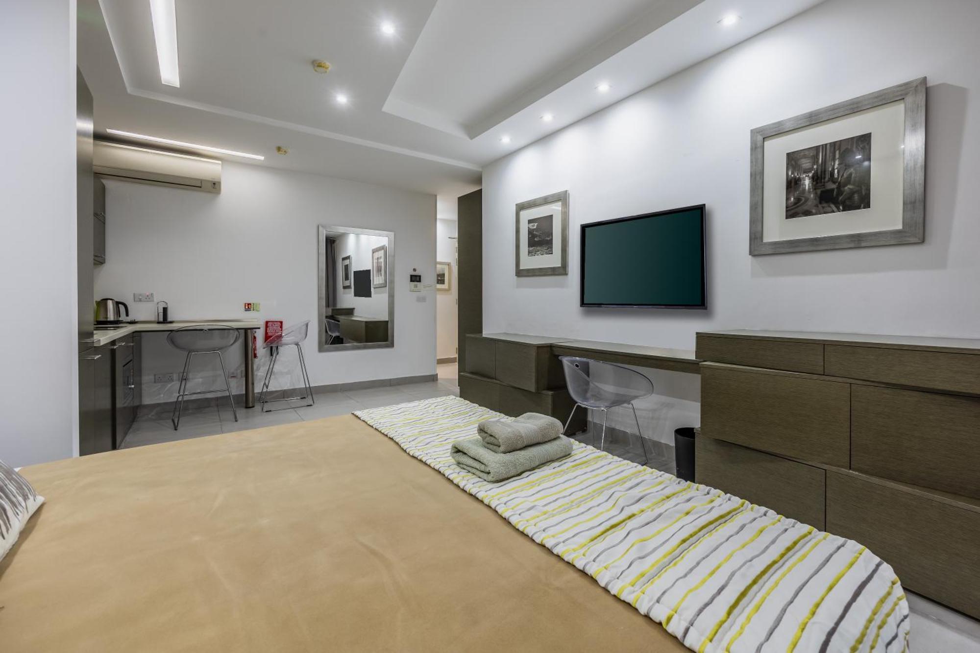 Jules Suites Saint Julian's Luaran gambar